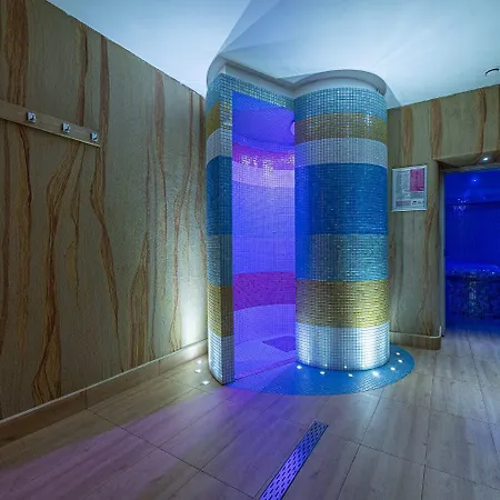 Dmt Regim Hotelier Rin דירה